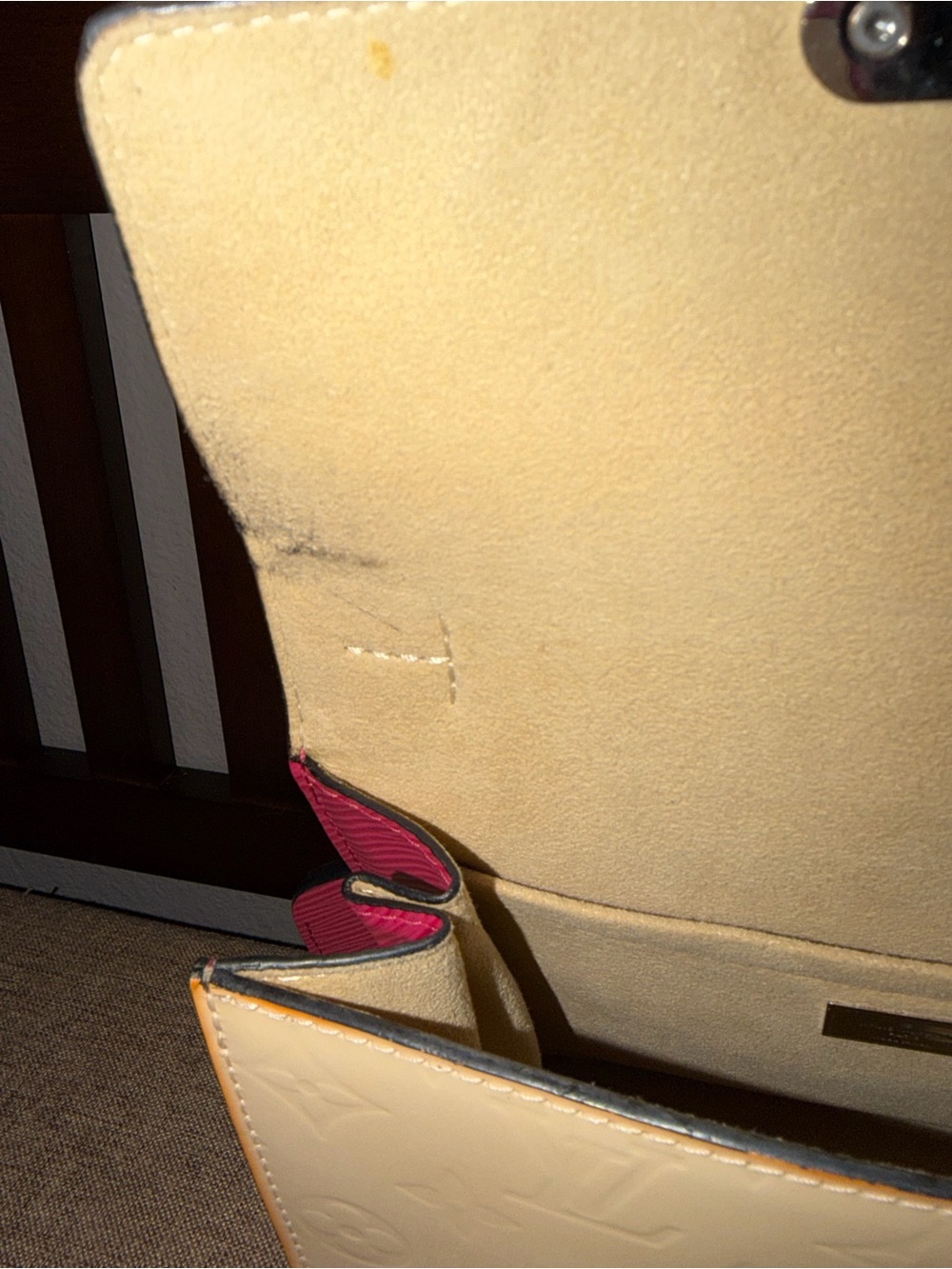 Louis Vuitton Spring Street Vernis 2 Way Bag - Picture 10 of 15